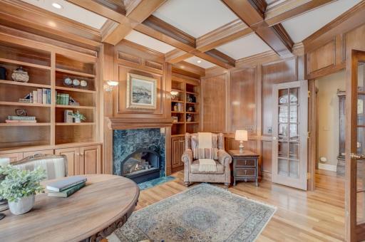 7 Bent Tree Court, Saint Paul, MN 55127