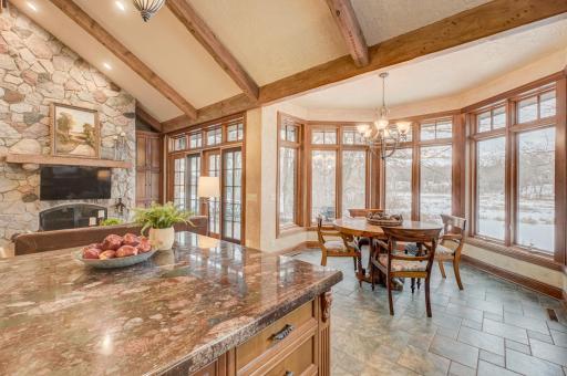 7 Bent Tree Court, Saint Paul, MN 55127