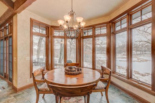 7 Bent Tree Court, Saint Paul, MN 55127