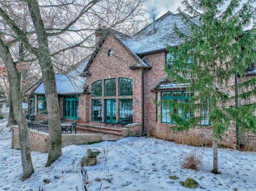 7 Bent Tree Court, Saint Paul, MN 55127