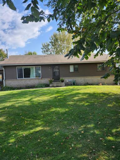 610 Spruce Avenue NW, Montgomery, MN 56069