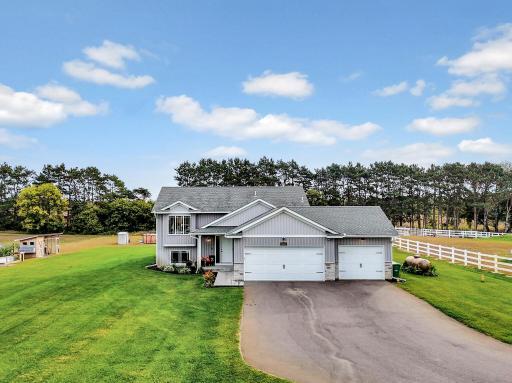 35341 Hastings Street NE, Cambridge, MN 55008
