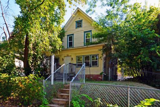 2906 Bryant Avenue N, Minneapolis, MN 55411