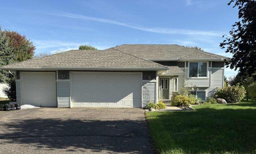 1651 Possum Way, New Richmond, WI 54017