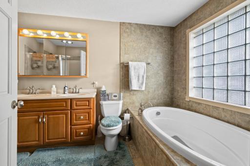 34240 Park Trail, Center City, MN 55012