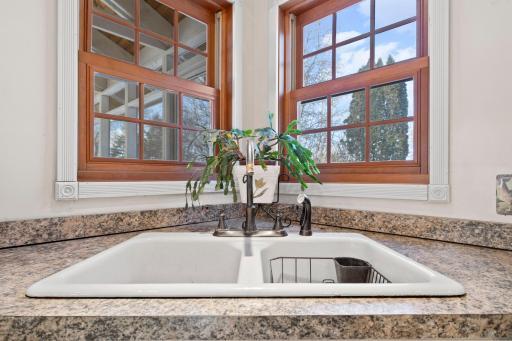 34240 Park Trail, Center City, MN 55012