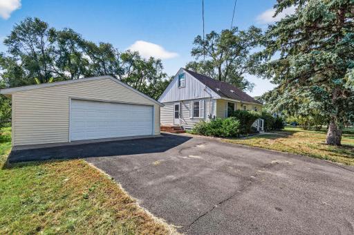 151 E 84th Street, Bloomington, MN 55420