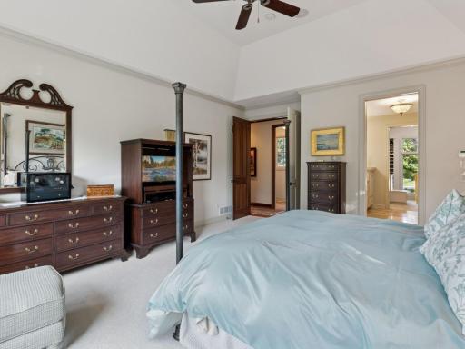 10683 Sonoma Ridge, Eden Prairie, MN 55347