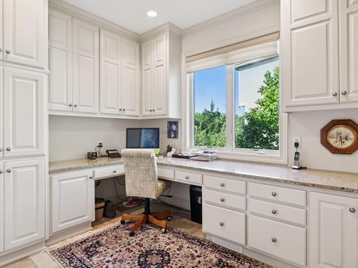 10683 Sonoma Ridge, Eden Prairie, MN 55347