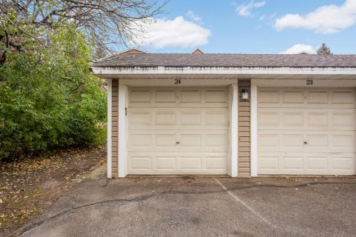 14115 Pennock Avenue, 303, Apple Valley, MN 55124
