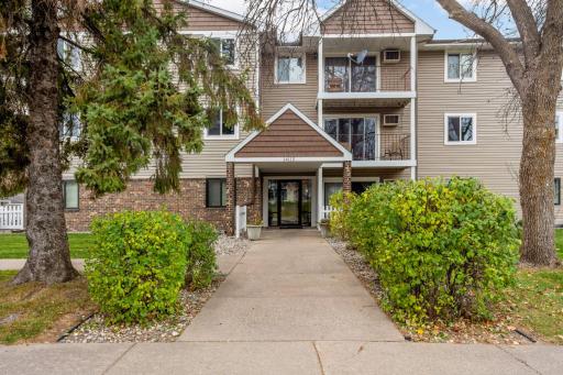 Photo for 14115 Pennock Avenue, 303, Apple Valley, MN 55124 - listing #6799029 14115 Pennock Avenue, 303, Apple Valley, MN 55124