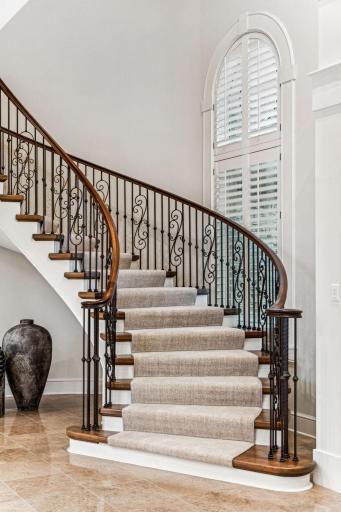 33-web-or-mls-1492 Hunter Dr-33.jpg