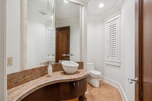 139-web-or-mls-1492 Hunter Dr-139.jpg