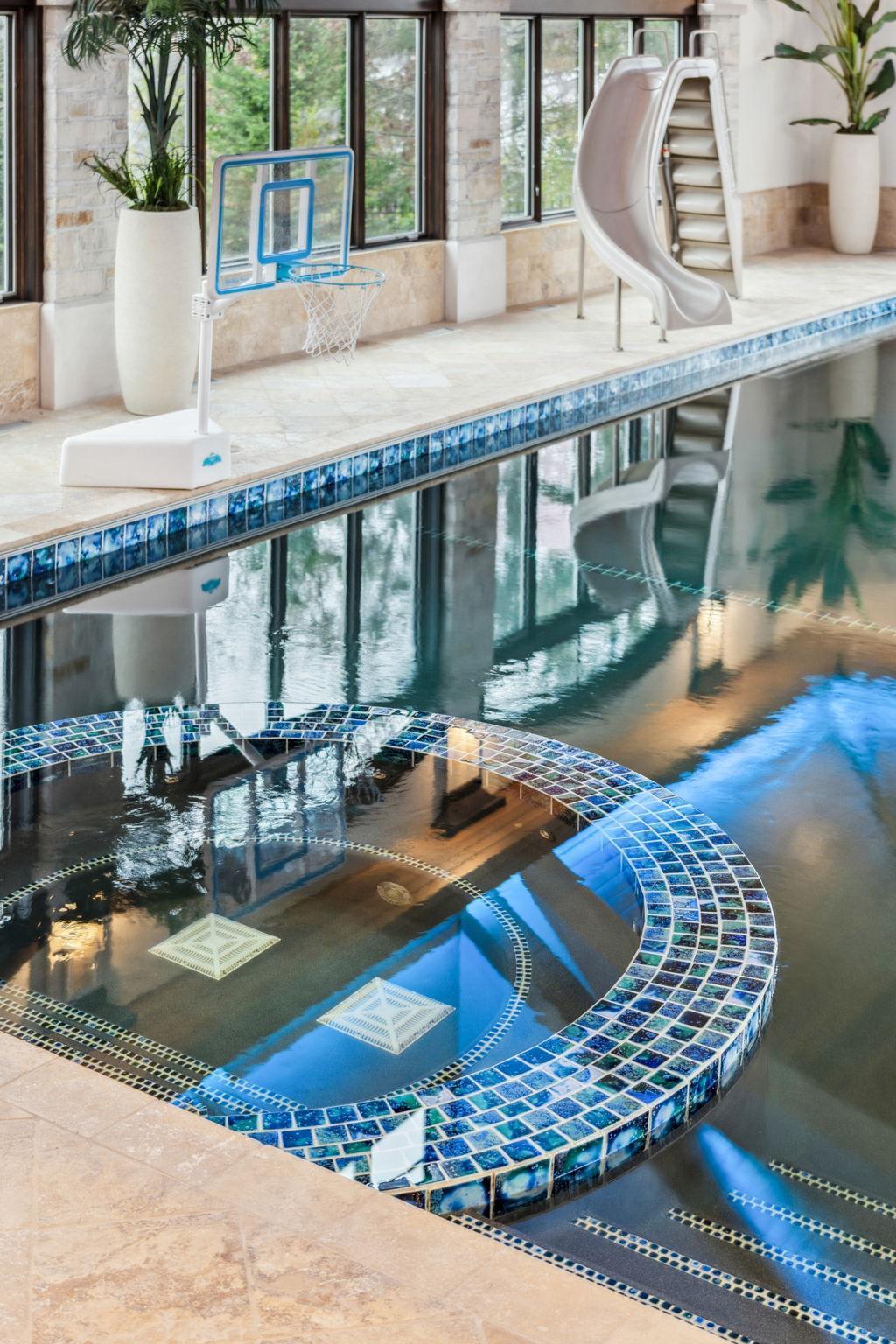 121-web-or-mls-1492 Hunter Dr-121.jpg