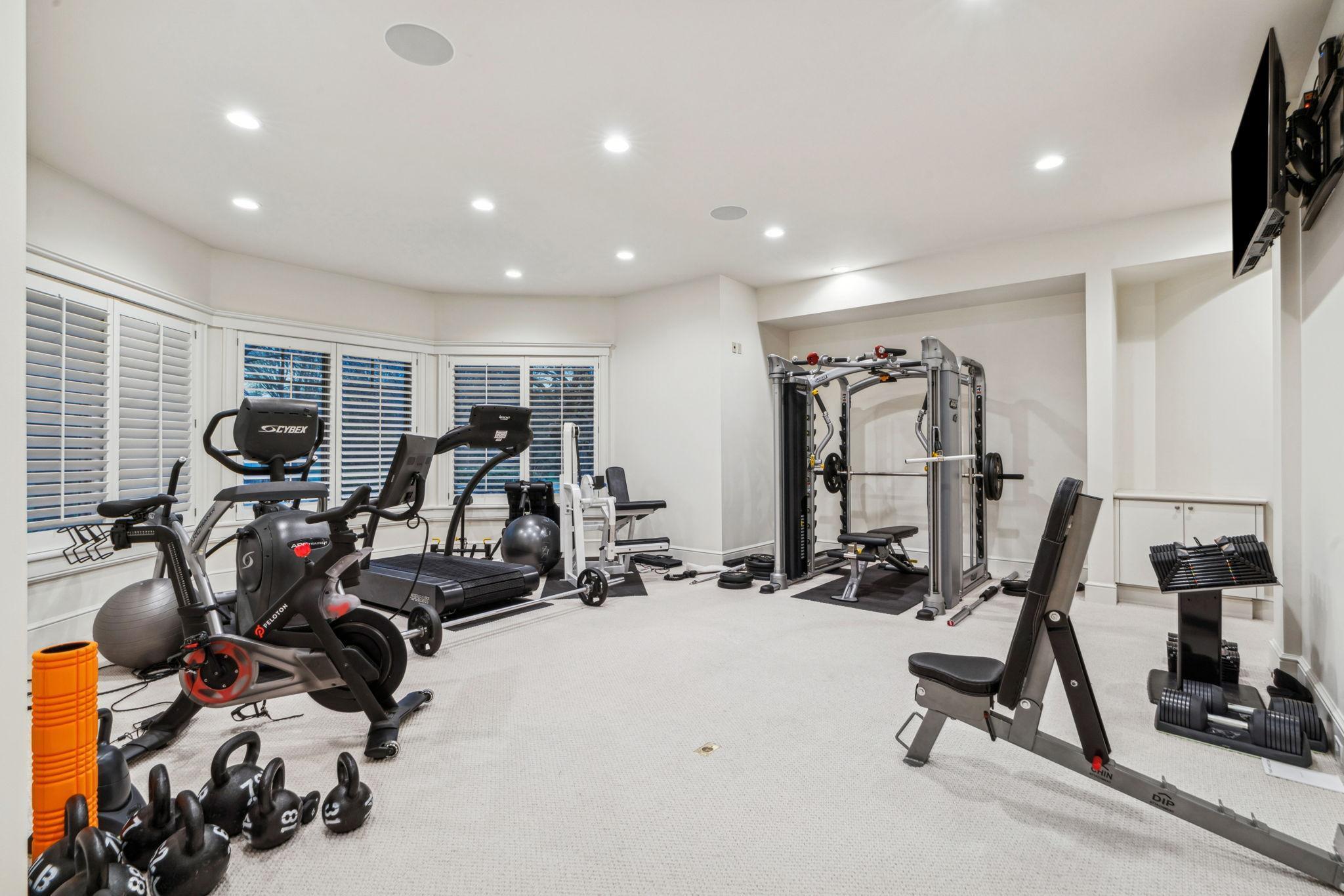 144-web-or-mls-1492 Hunter Dr-144.jpg