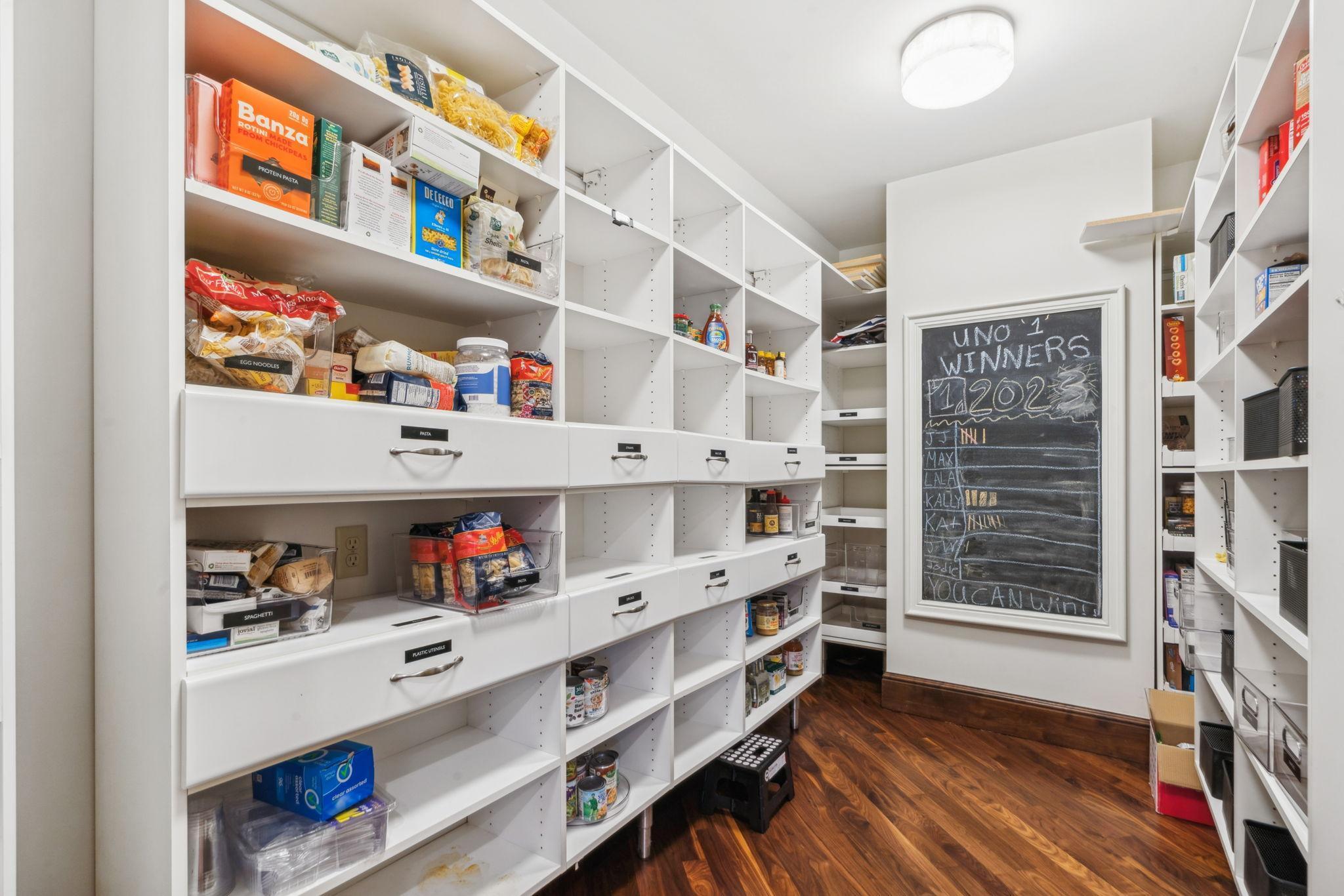 101-web-or-mls-1492 Hunter Dr-101.jpg