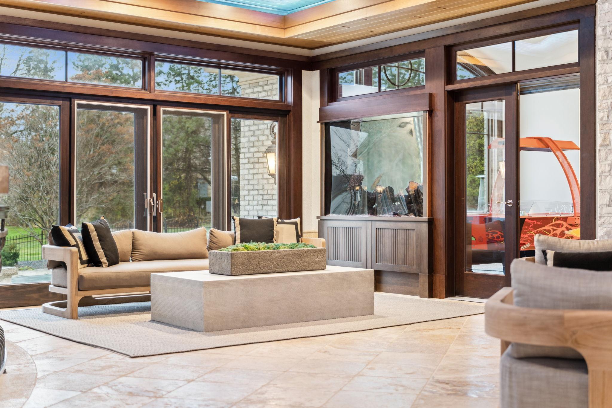 122-web-or-mls-1492 Hunter Dr-122.jpg