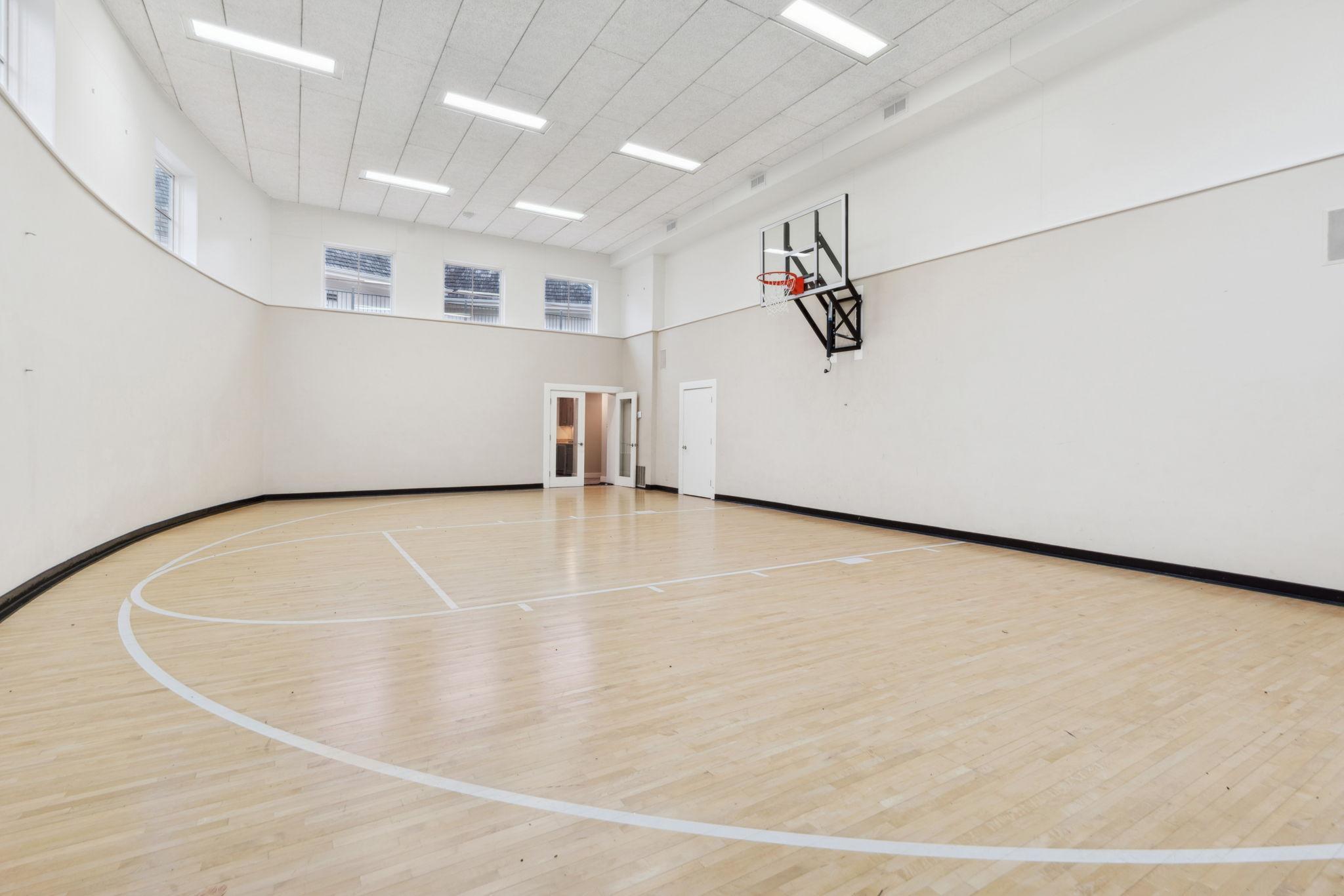 215-web-or-mls-1492 Hunter Dr-215.jpg