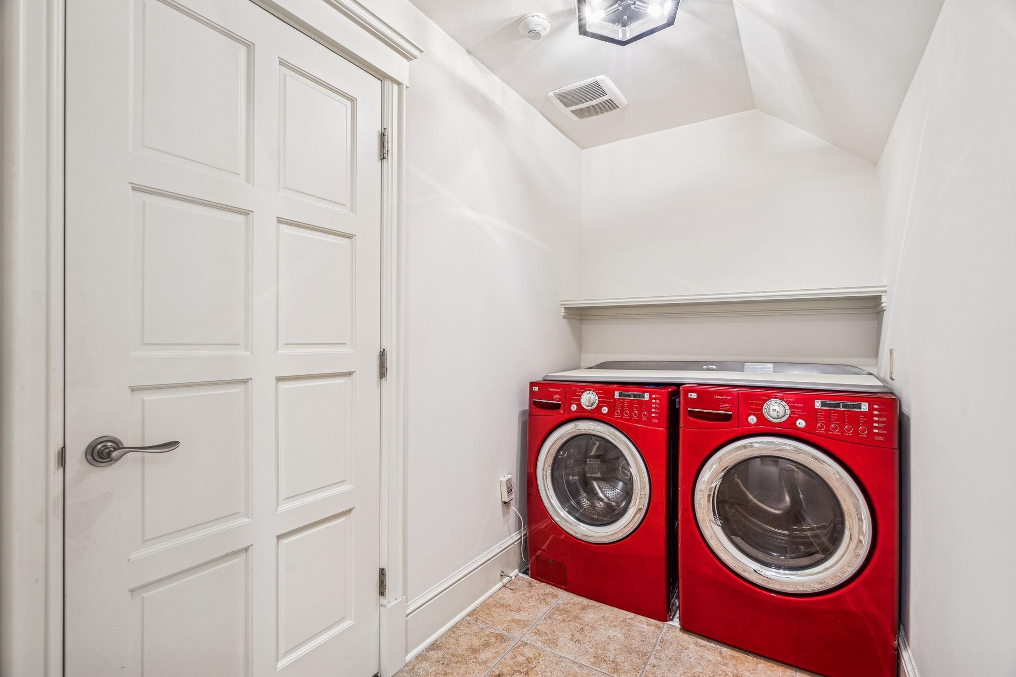 203-web-or-mls-1492 Hunter Dr-203.jpg