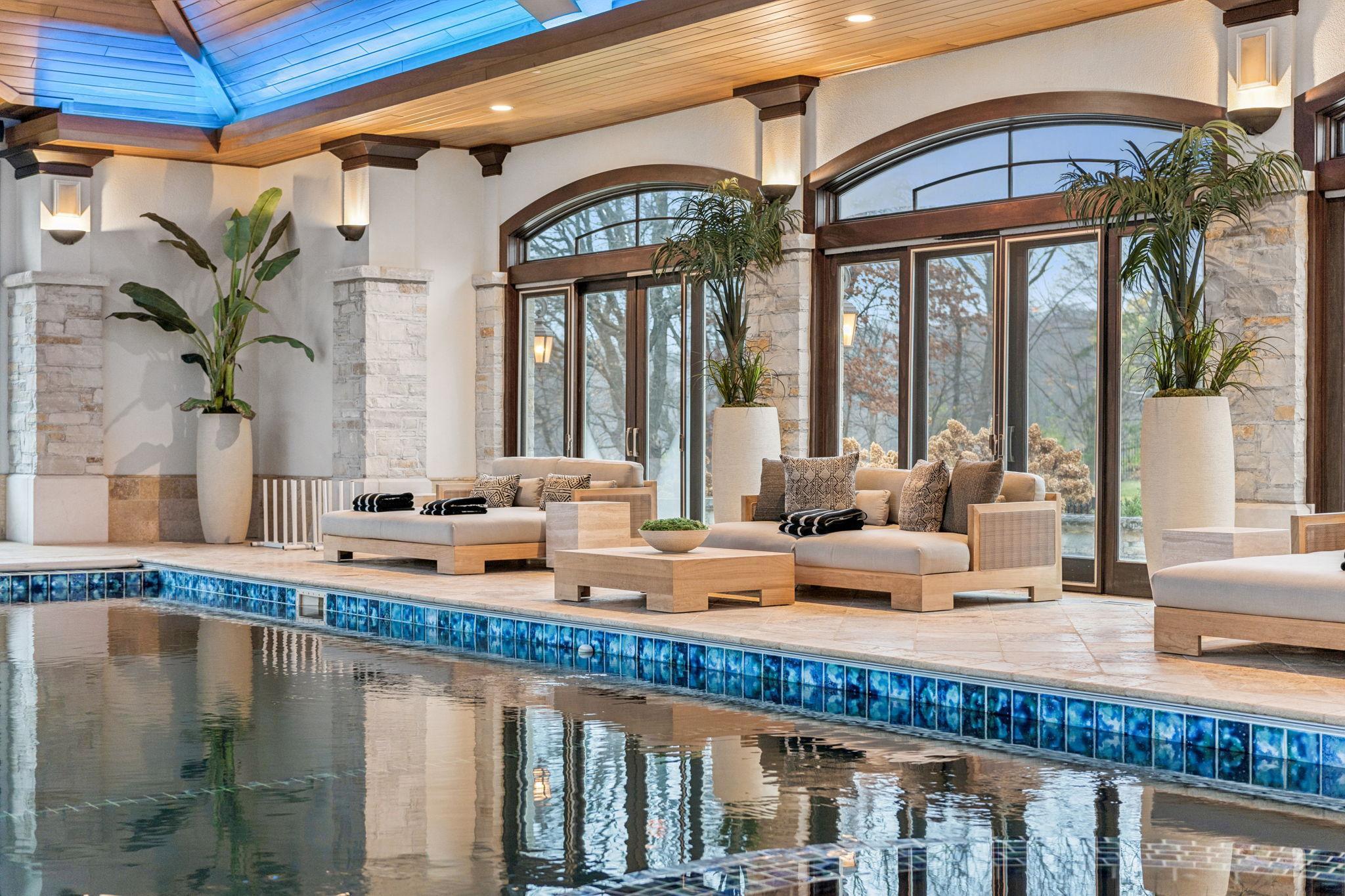 123-web-or-mls-1492 Hunter Dr-123.jpg