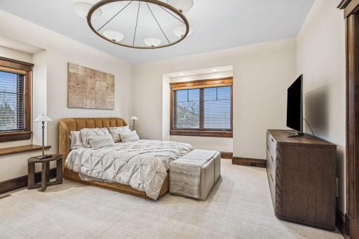 179-web-or-mls-1492 Hunter Dr-179.jpg