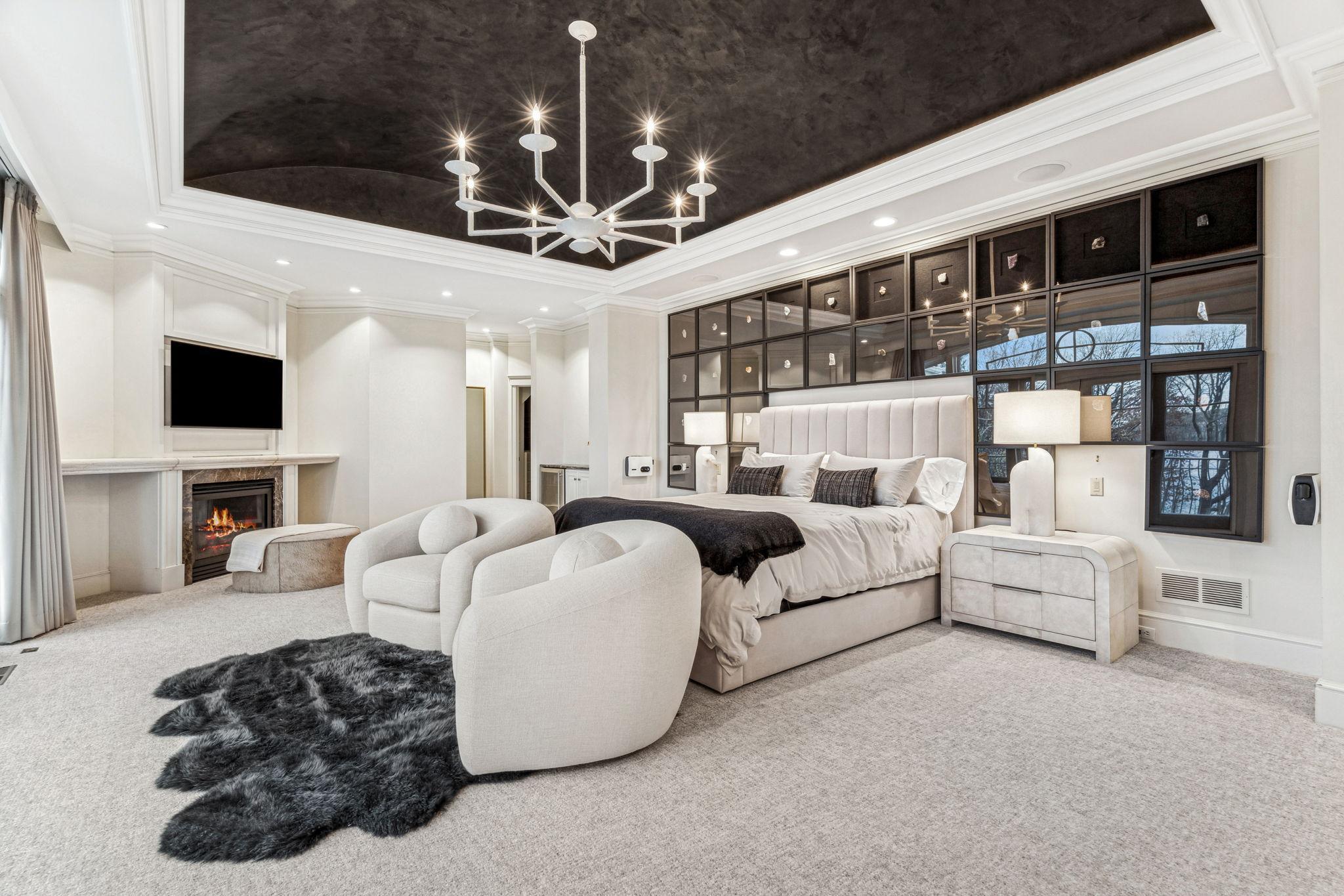 159-web-or-mls-1492 Hunter Dr-159.jpg