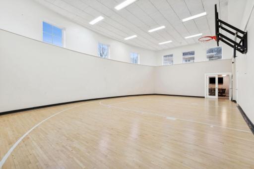 216-web-or-mls-1492 Hunter Dr-216.jpg