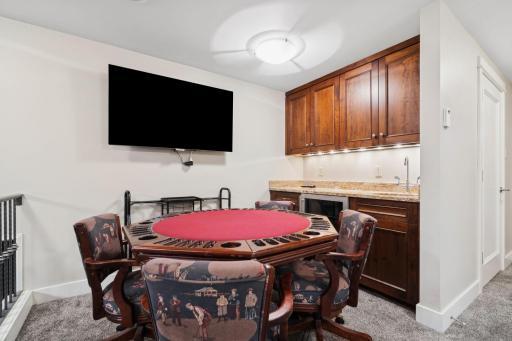 218-web-or-mls-1492 Hunter Dr-218.jpg