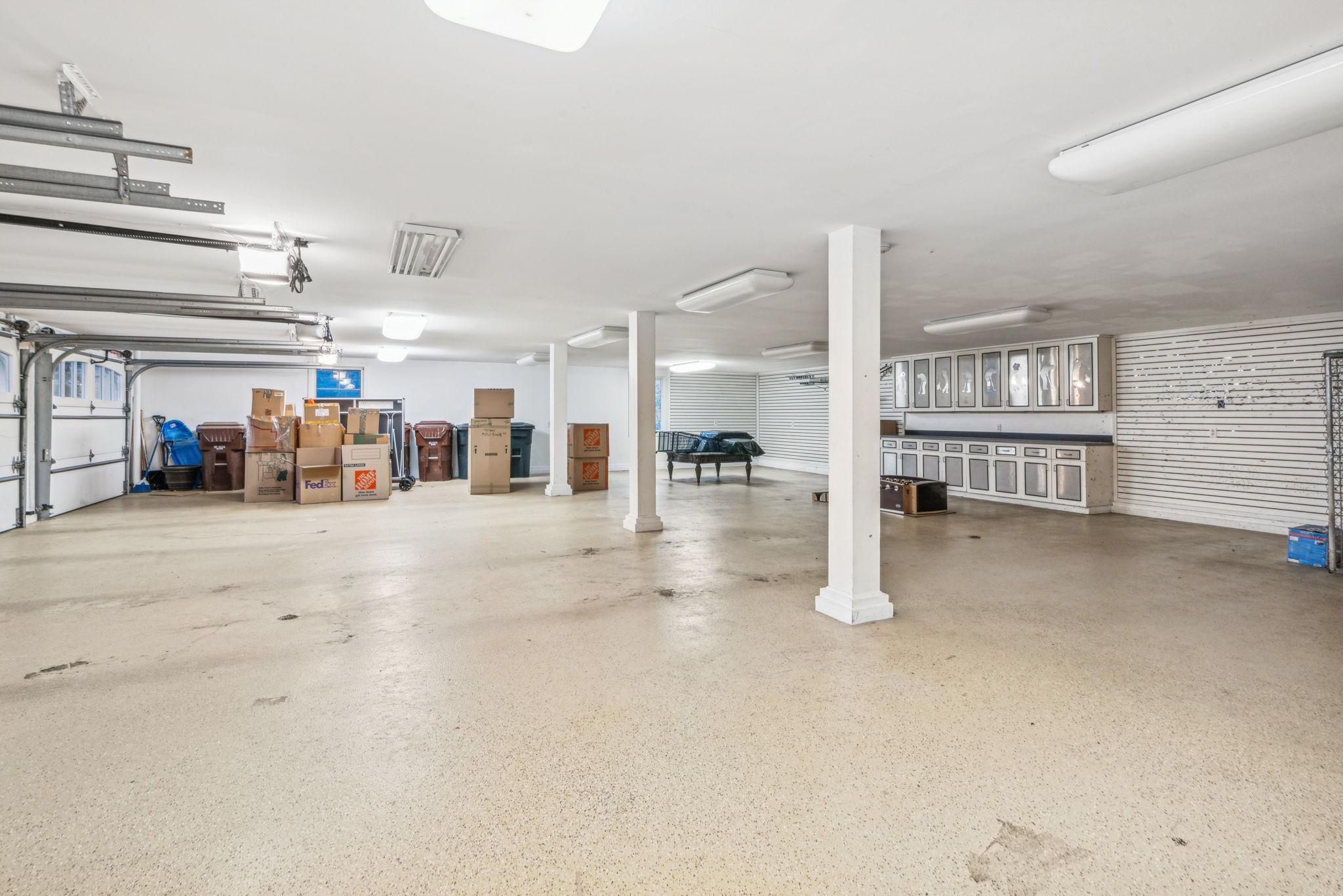 223-web-or-mls-1492 Hunter Dr-223.jpg