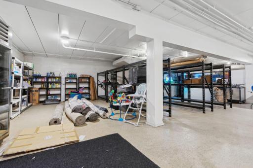 211-web-or-mls-1492 Hunter Dr-211.jpg