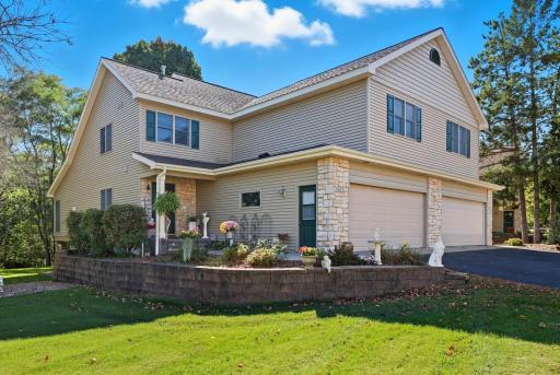 1482 Riverside Drive, 1482, River Falls, WI 54022