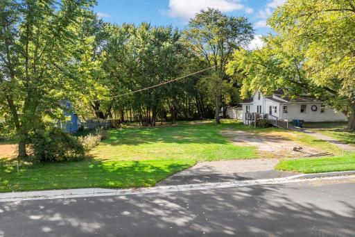 219X 12th Street, White Bear Lake, MN 55110