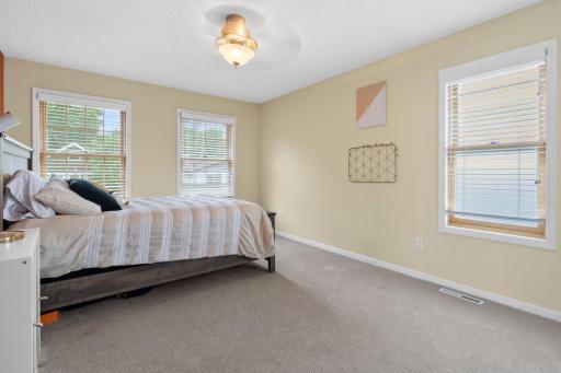 3856 Green Heights Trail SW, Prior Lake, MN 55372