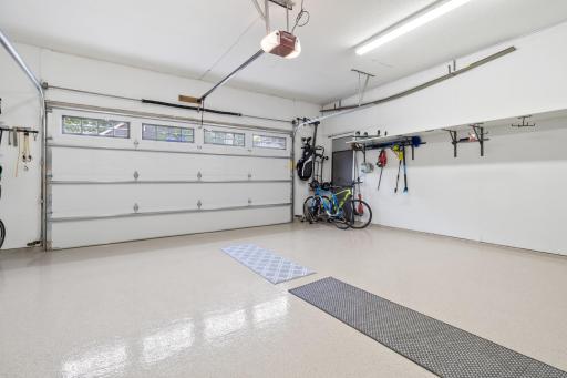 3856 Green Heights Trail SW, Prior Lake, MN 55372