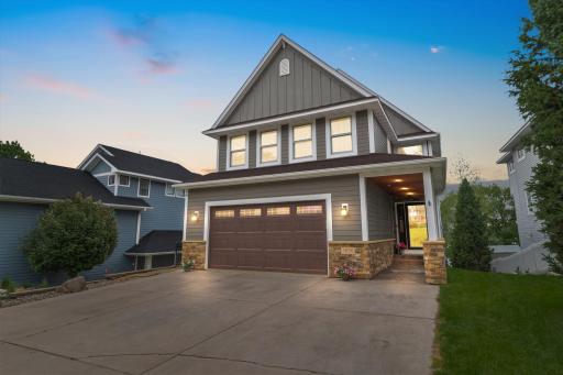 3856 Green Heights Trail SW, Prior Lake, MN 55372
