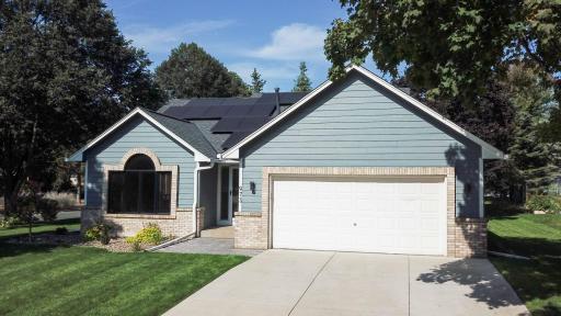 973 Wildflower Court, Saint Paul, MN 55123