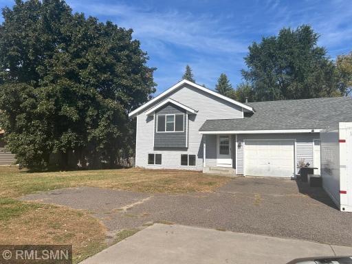 2567 County Road I, Saint Paul, MN 55112