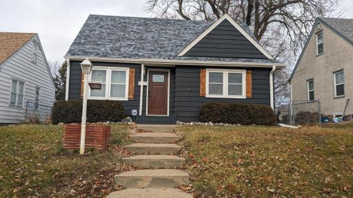 1905 Montana Avenue E, Saint Paul, MN 55119