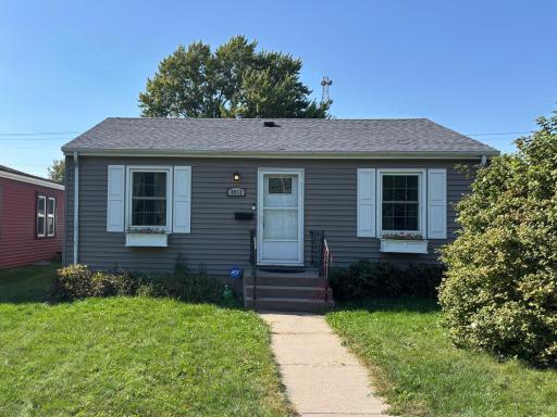 3912 2nd Street NE, Minneapolis, MN 55421