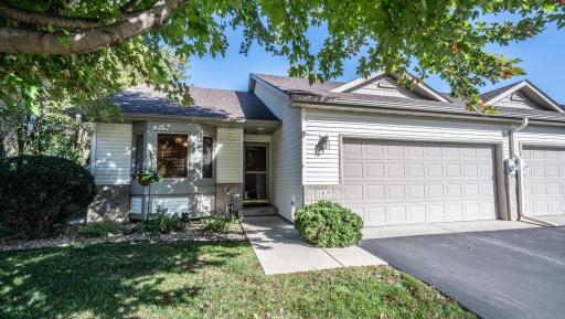 169 Hickory Ct Farmington MN-large-001-020-Front of Home-1500x848-72dpi.jpg