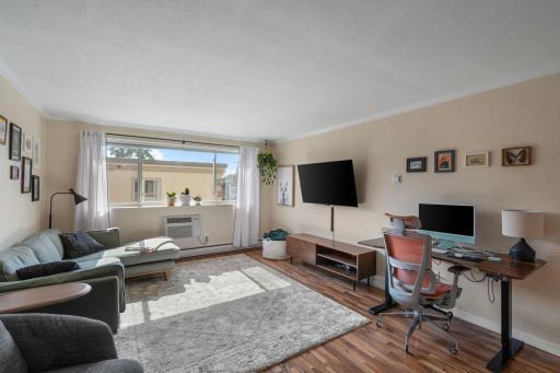 3120 Hennepin Avenue, 203, Minneapolis, MN 55408