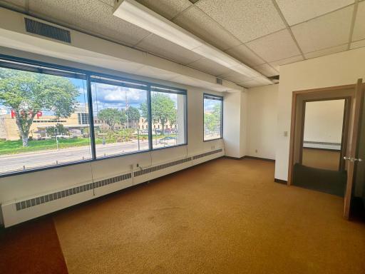 3410 University Avenue SE, Minneapolis, MN 55414