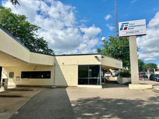 3410 University Avenue SE, Minneapolis, MN 55414