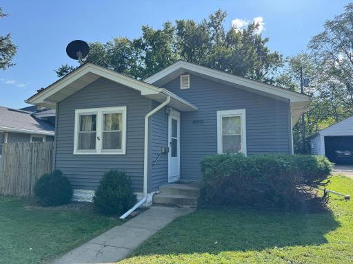 1824 Sims Avenue, Saint Paul, MN 55119