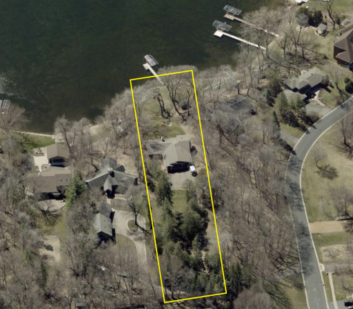 9261 Kiowa Trail, Chanhassen, MN 55317
