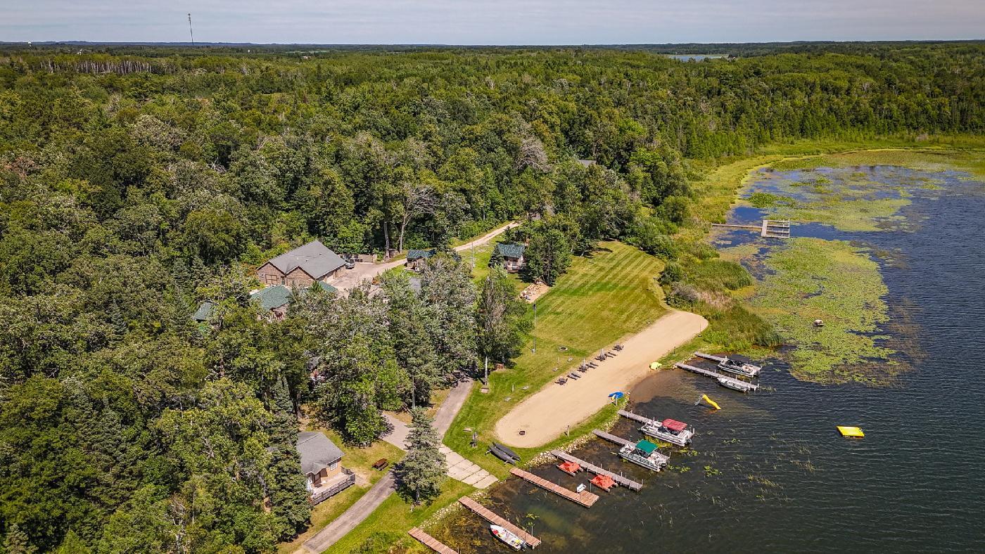 *6-RoyalStarr-ArielBeach copy.jpg