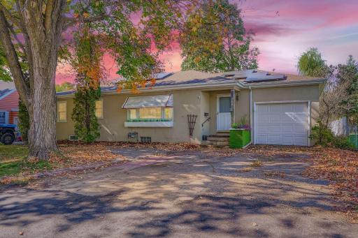 308 Pershing Avenue N, New Prague, MN 56071