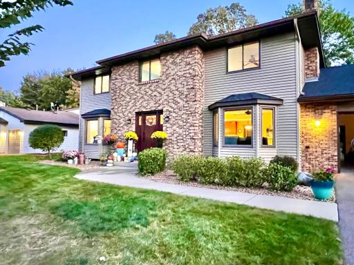 2100 Viburnum Trail, Saint Paul, MN 55122