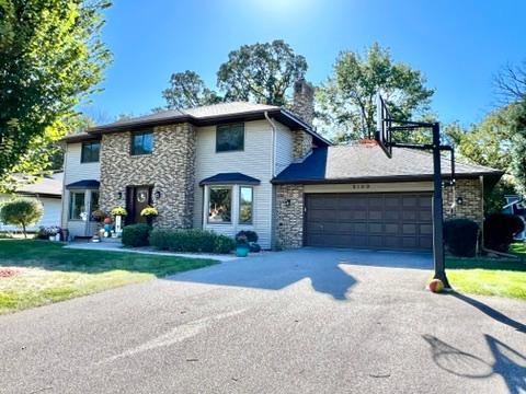 2100 Viburnum Trail, Saint Paul, MN 55122