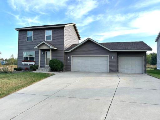 1128 29th Street NE, Sauk Rapids, MN 56379